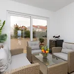 Tino Apartment