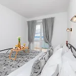 Apartment Tino Sutivan
