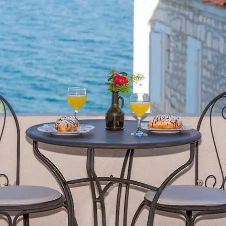 Appartement Tino Sutivan